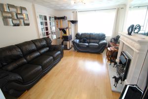 Living Room- click for photo gallery